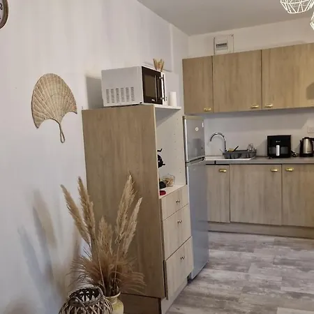 Vakantiehuis Charmante Petite Maison Proche De La Gare Terrasson